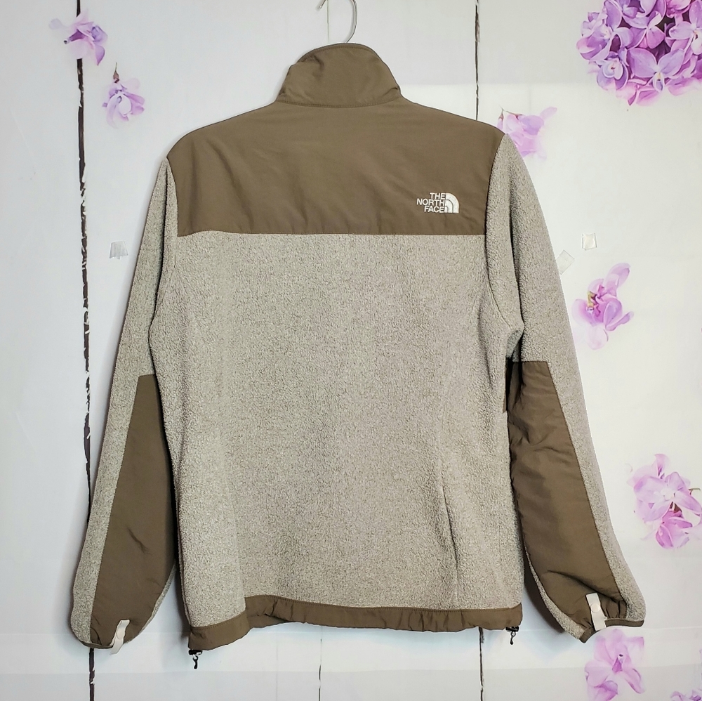 *SOLD* The North Face Recycled Polartec Jacket M - Picture 3 of 12
